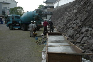 足場設置のための基礎